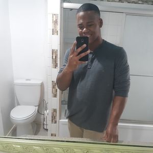 Meet your Posher, Christopher